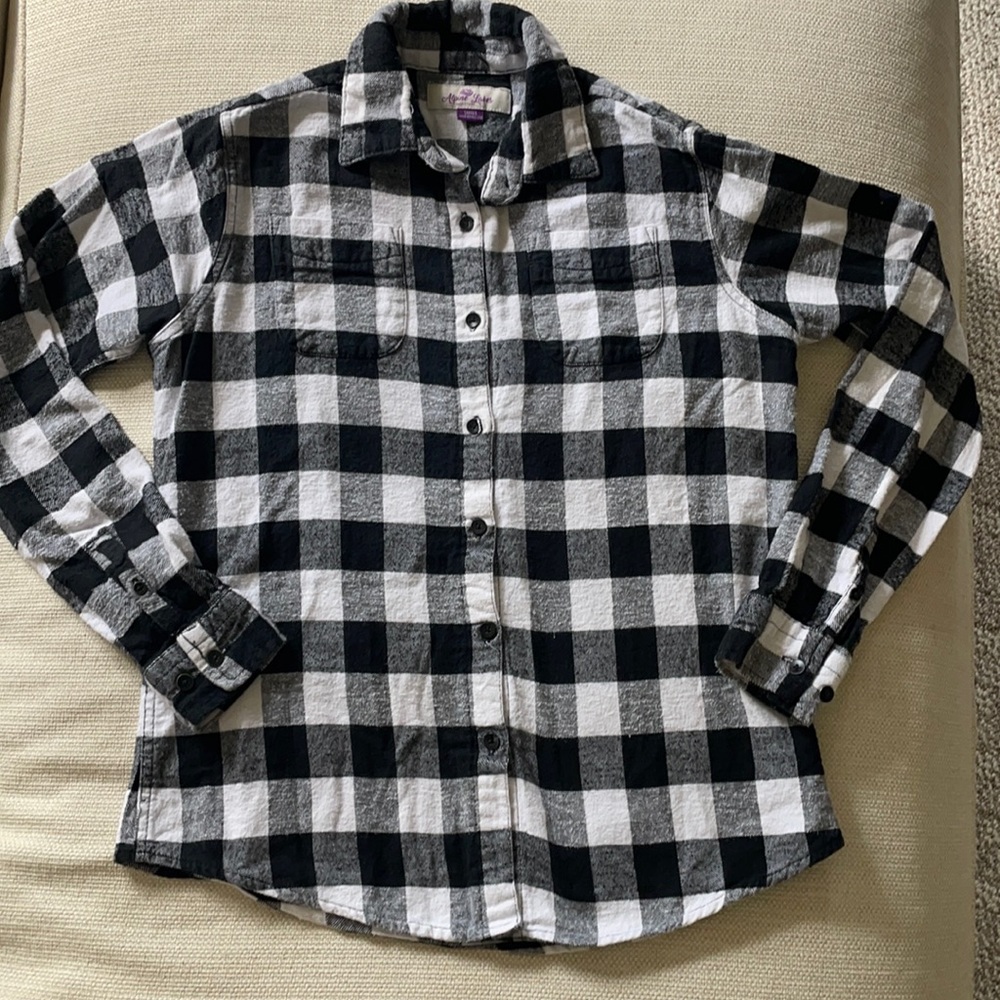 Alpine Lakes Black & White Flannel - Size S